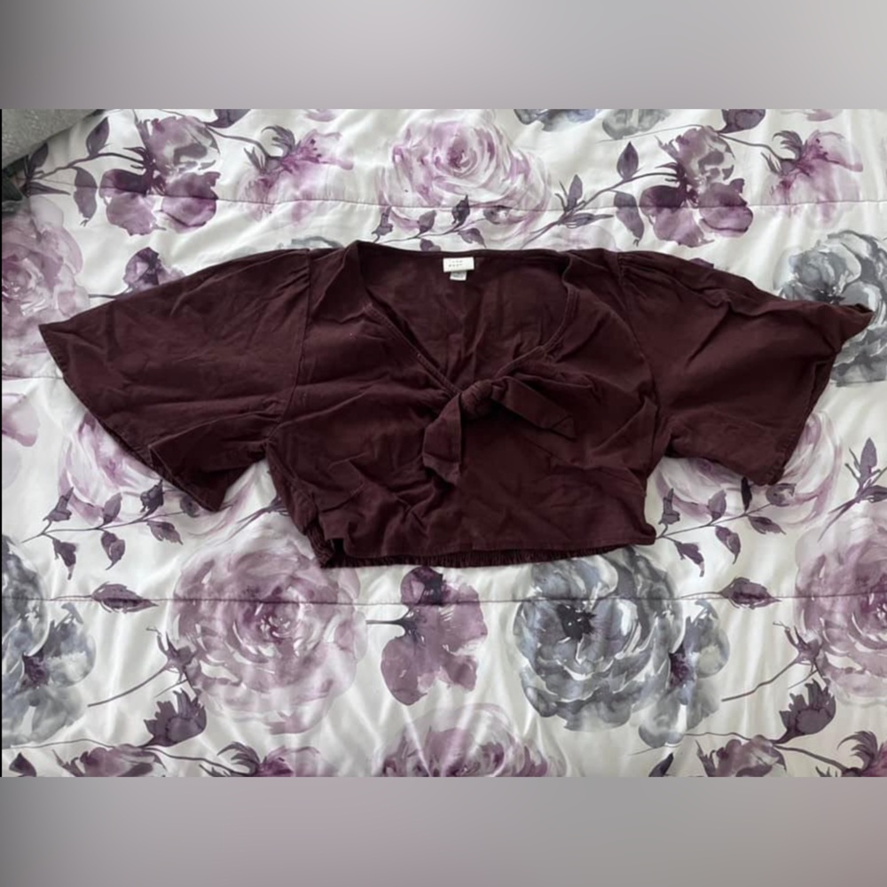 TARGET BROWN CROP TOP